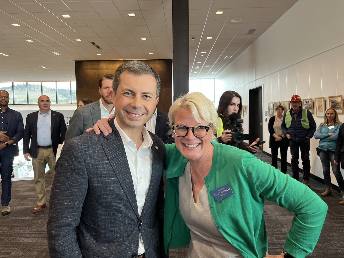 It was a historic day in Missoula, celebrating @JoeBiden’s bipartisan infrastructure plan. Generational investments in our state’s airports, railways, bridges, communities. And, “Mayor Pete” @PeteButtigieg is a total-bad-ass! Great day for Montana! #MTPol #MTNews
