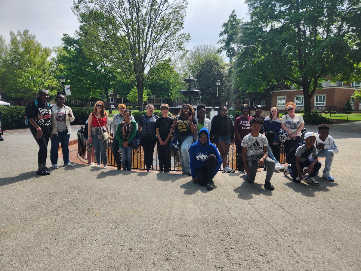Quick recap. <a href="/GEARUPSWV/">GEARUPSWV</a> students and their parents recently visited to find out what it's really like to be a Highlander! 🎉🎉

Talk about inspiring! 🤩🤩 <a href="/radfordu/">Radford University</a> 
#GEARUPSWV #GEARUPworks