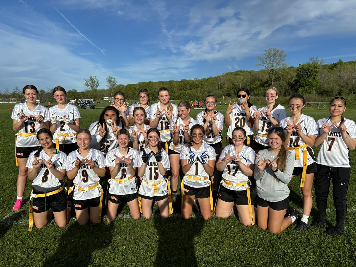 cmags26's tweet photo. Last two games = back to back wins for the @AkronHSSports  @akron_hs Girls Flag Football team!!! @flag_vi https://t.co/oLfGDfNzOo