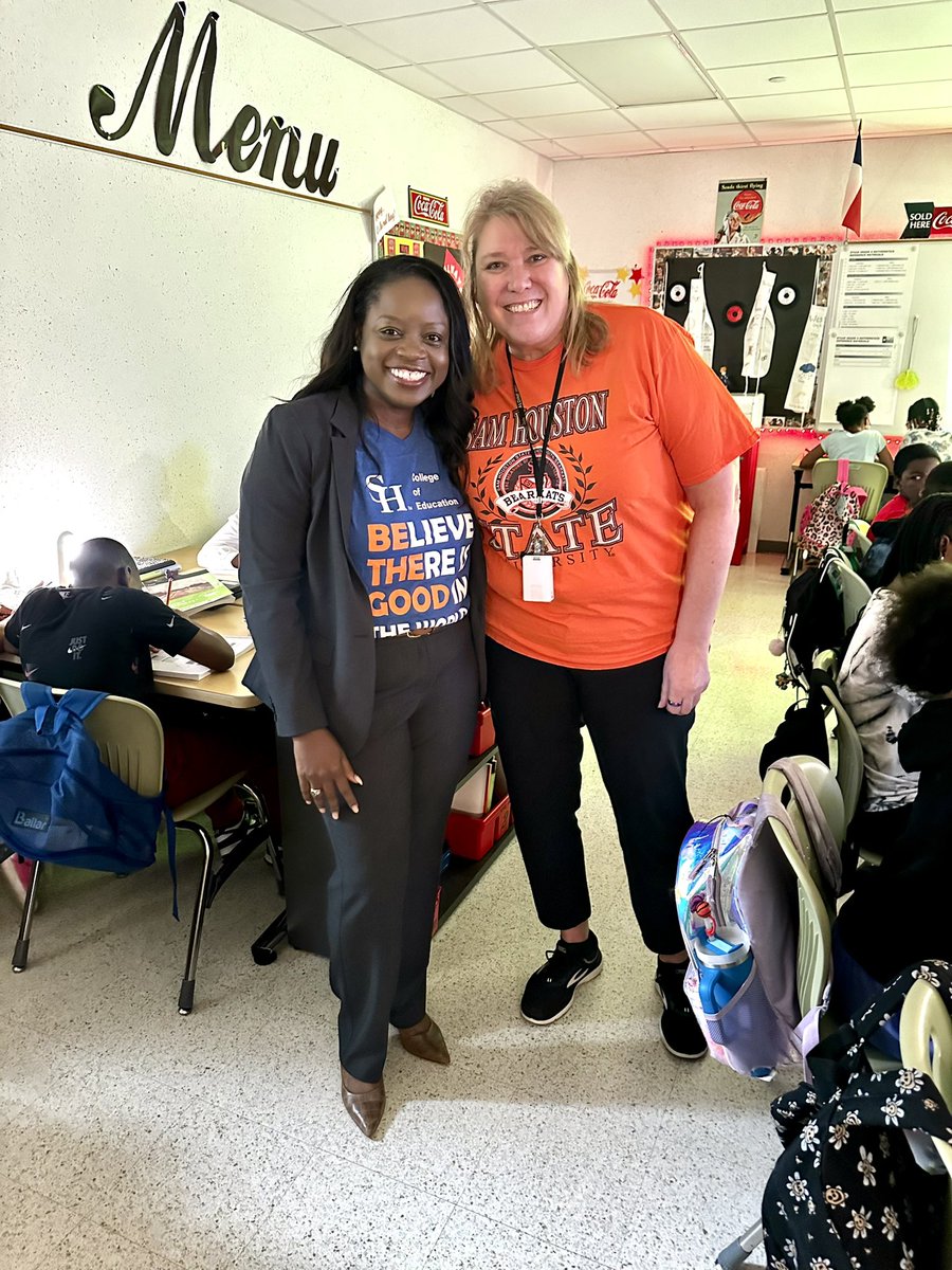 Today is College Wear Monday in #myAldine! Of course I am going to take a picture with #myAldineTeacher who is an alumna of @SamHoustonState @SHSUCOE