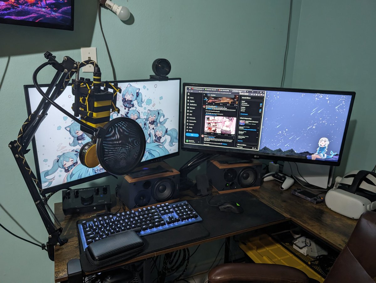 Kyouryuukuma's tweet photo. Giving 'er all she's got capt'n,   #PCalliMori https://t.co/3RzXvVpkwn