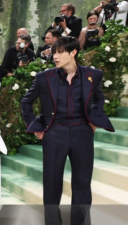 ★ JORDY | VIP BABY |合࿐🍉🐺 | fan acc (@mischievouschan) on Twitter photo OUR LEADER BANG CHAN AT MET GALA
ARE WE SEEING HOW STUNNING CHAN IS
STRAY KIDS REAWAKENS MET GALA
#StrayKids_MetGala
#스키즈_멧갈라_축하해
<a href="/Stray_Kids/">Stray Kids</a> OUR LEADER BANG CHAN AT MET GALA
ARE WE SEEING HOW STUNNING CHAN IS
STRAY KIDS REAWAKENS MET GALA
#StrayKids_MetGala
#스키즈_멧갈라_축하해
<a href="/Stray_Kids/">Stray Kids</a>