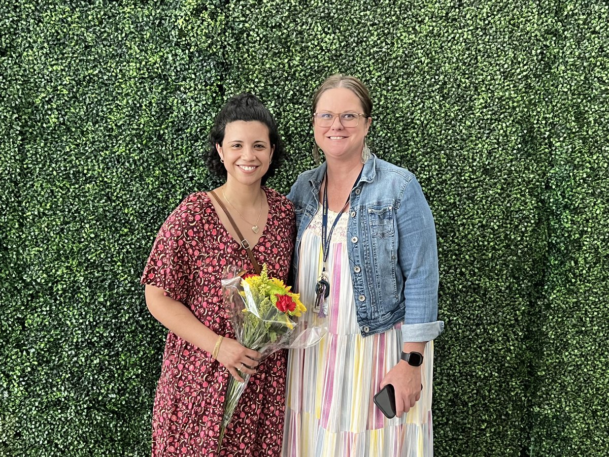 So happy to be celebrate this awesome educator tonight at the @WCPSS TOY banquet! Thank you for always sharing your gift for elevating our Little Blues to new heights!! 🙌🏽 @babsliggett