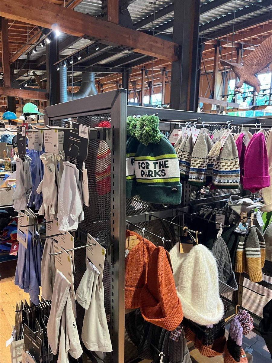 👀 spotted at the REI Flagship Store in Seattle!! 🤯

Our special limited edition collab beanies made in partnership with @wanatlparkfund  ! 

Less than 20 are left in stock: shop.rainierwatch.com/products/wnpf-…