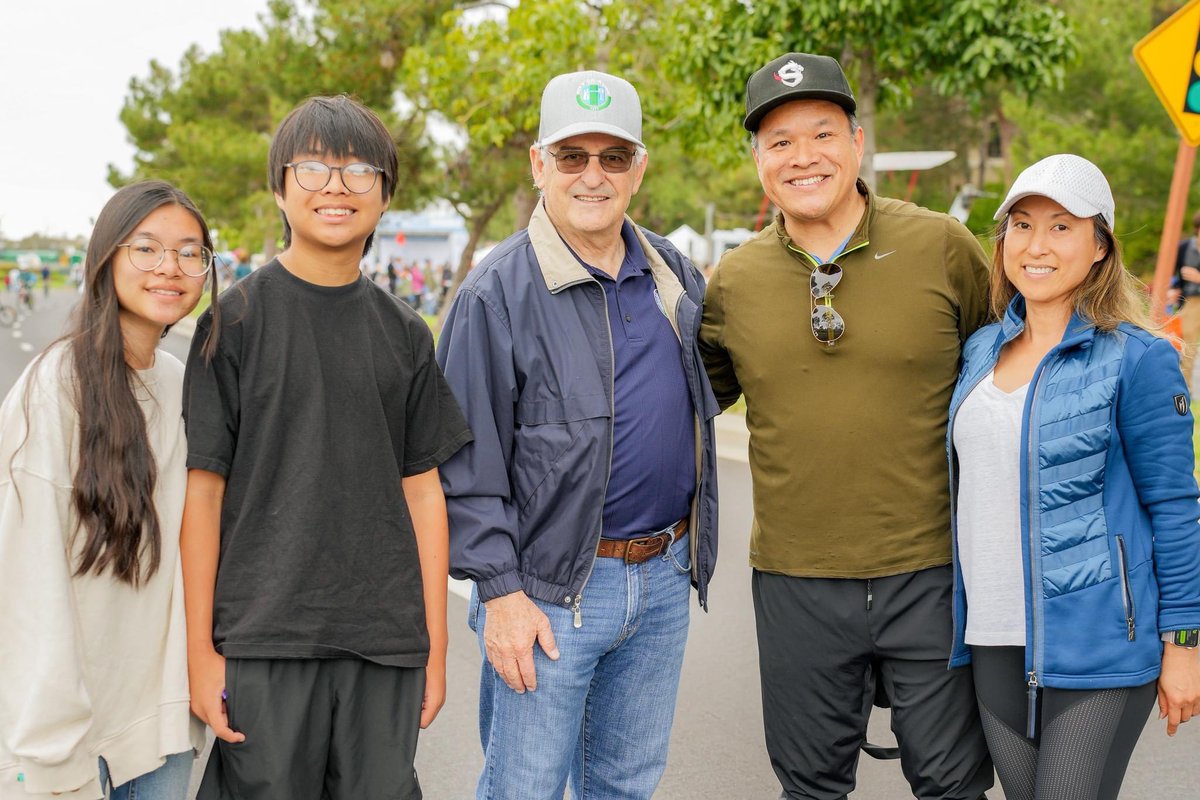 Smiles for miles at Irvine's first-ever open streets event, CicloIrvine! I enjoyed walking the car-free streets along with the community. 🎉🛹🚴‍♀️

To view more photos from the event, visit flic.kr/s/aHBqjBpeHG. 

#CicloIrvine #OpenStreets #Community #Irvine