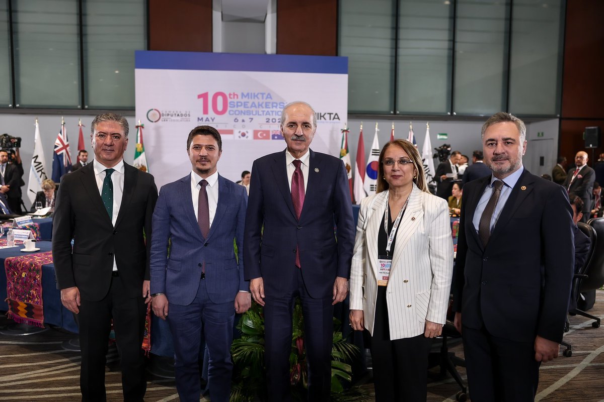 Meksika, Endonezya, Güney Kore, Türkiye ve Avustralya'nın oluşturduğu MIKTA'nın, Meksika'nın başkenti Meksiko'da düzenlenen 10’ncu Parlamento Başkanları Toplantısı tamamlandı. Meclis Başkanı Sn. @NumanKurtulmus dört ayrı oturumda gerçekleşen toplantıda, “Gazze’de yaşanan…