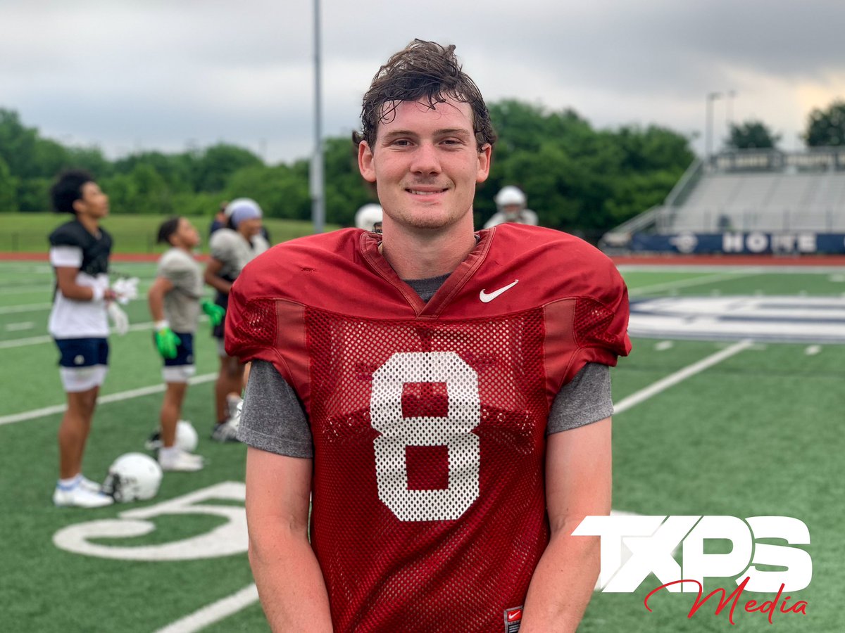 First look at ‘25 QB Gavin Parkhurst as a member of the Saints. The SPC champion checks the boxes physically at 6’3 205, and looked incredibly polished throwing the ball this morning. Expect big things this season from one of the ultimate competitors in the state.…