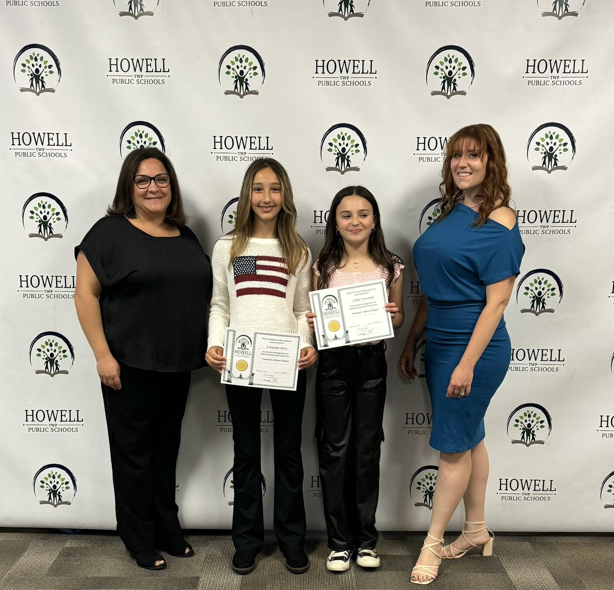 Thank you to Chloe Nowosacki & Evangeline Dietze for their beautiful rendition of our National Anthem at this evening’s Board of Education meeting!#HTPSLearnerSuccess #HTPSCommunityEngagement @HowellMemorial
