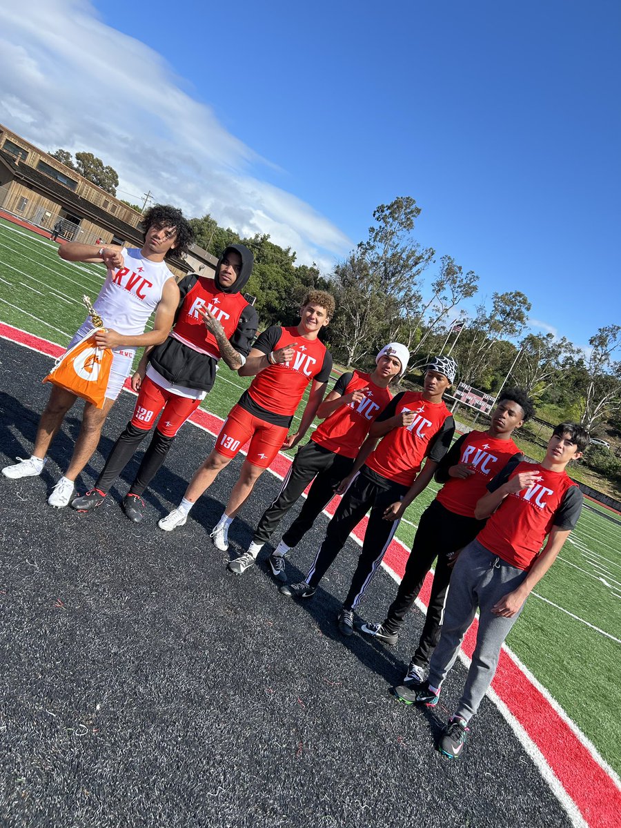 Thank you @RVCshowcase for a great camp. 7v7 champions 🏆🙏🏽 thank you to my teammates and coaches. Congrats to @ZayneStLaurent on MVP. @CoachAray @jlawson707 @BrandonHuffman @247Sports @lem_adams @coach__breezy @Coltonjmerriman #gamefit #brace4impact