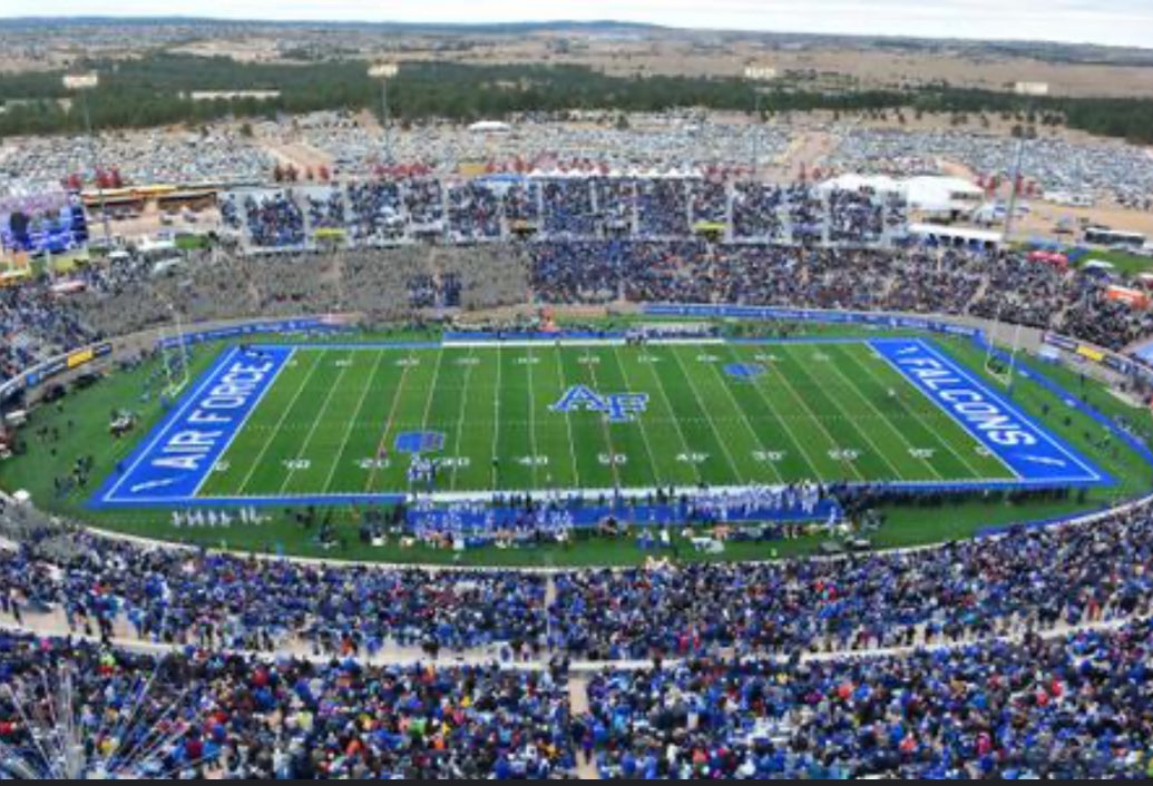 After an amazing conversation with @CoachNickToth I am blessed to receive an offer from Air Force! @jcessante @35Lewis53 @DCCfootball @DCC_OLCoachBell @DETROITCCAD @JMachDCC @DavidSofran @TheD_Zone @PrepRedzone @AllenTrieu