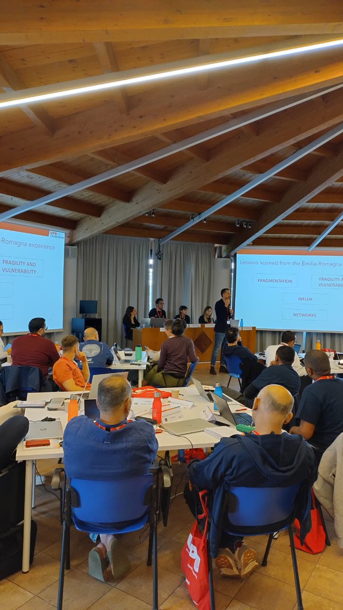 CRIMEDIM's tweet image. Great news ahead!

The Residential Course for #EMDM, has finally started.
After an insightful introduction by Prof. Luca Ragazzoni, followed by #workshops on #floods, the Opening #Ceremony featured #speeches on #frontline experiences.
#CRIMEDIM @REGEDIM_VUB @VUBrussel