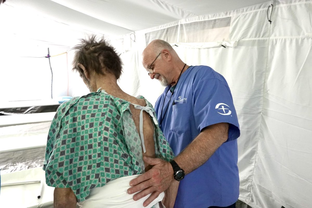 On this #NationalNursesDay I want to say a heartfelt thank you to the men and women who serve with @SamaritansPurse around the world helping care for patients in Jesus’ Name.