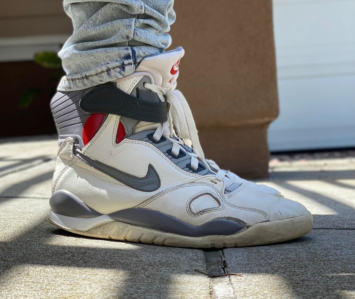 1989 nike air pressure