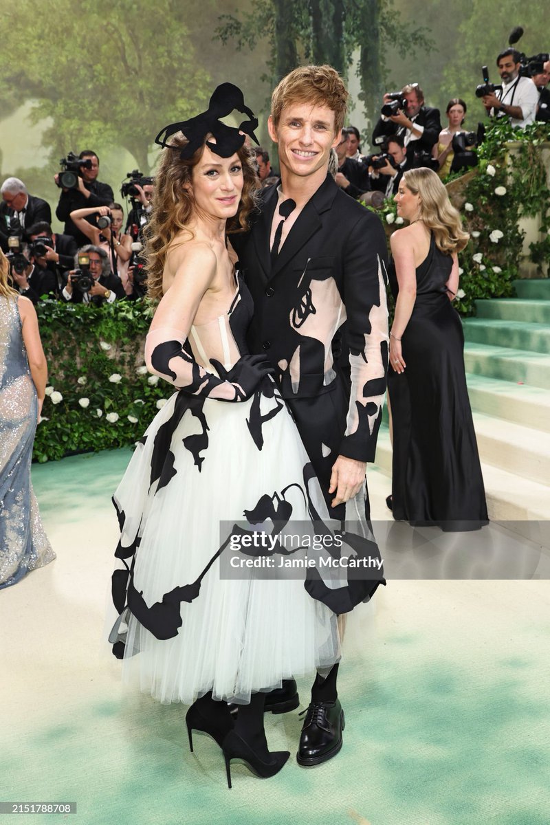 Hannah Bagshawe and Eddie Redmayne attend the 2024 Met Gala celebrating 'Sleeping Beauties: Reawakening Fashion' at The Metropolitan Museum of Art in New York City. See more 📸 #MetGala 👉 tinyurl.com/3eeddv8d