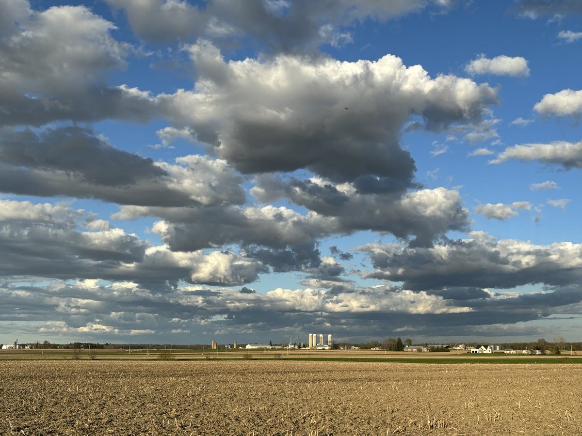 Bonne soirée à tous!💛😉