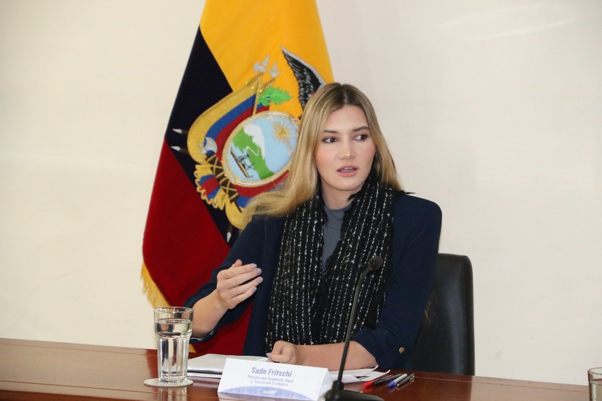 🌱💧🌍 La Ministra Sade Fritschi suscribió el Plan Operativo Anual (POA) 2024-2025 en colaboración con @UNICEFEcuador y la Agencia Regulación y Control del Agua (ARCA). ¡Uniendo esfuerzos por un futuro sostenible para la niñez ecuatoriana! #DesarrolloSostenible