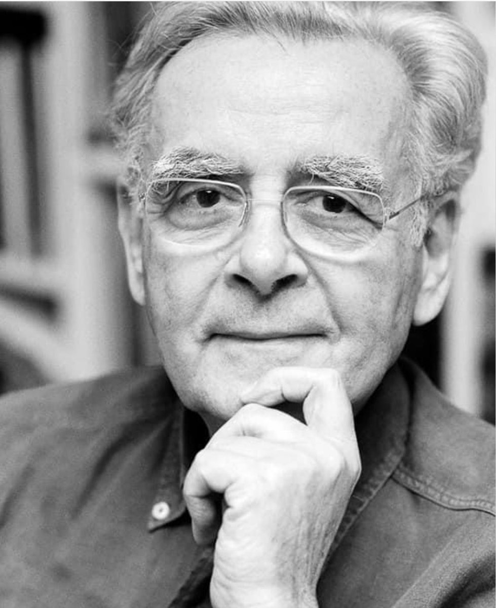 « Lire n'est pas se retirer du monde. C'est entrer dans le monde par d'autres portes ». Bernard Pivot Tristesse et immense gratitude 🕊️