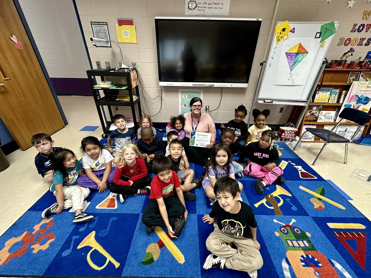 Congratulations to this amazing educator, Mrs. Fontanet at <a href="/AYCOCKSCHOOL/">Aycock Elem School</a> She is this month’s Innovation Trailblazer! We are so proud of all her hard work. As her admin says, “She wears a lot of hats, and wears them well!” Way to go! Stay tuned for her video coming soon!
