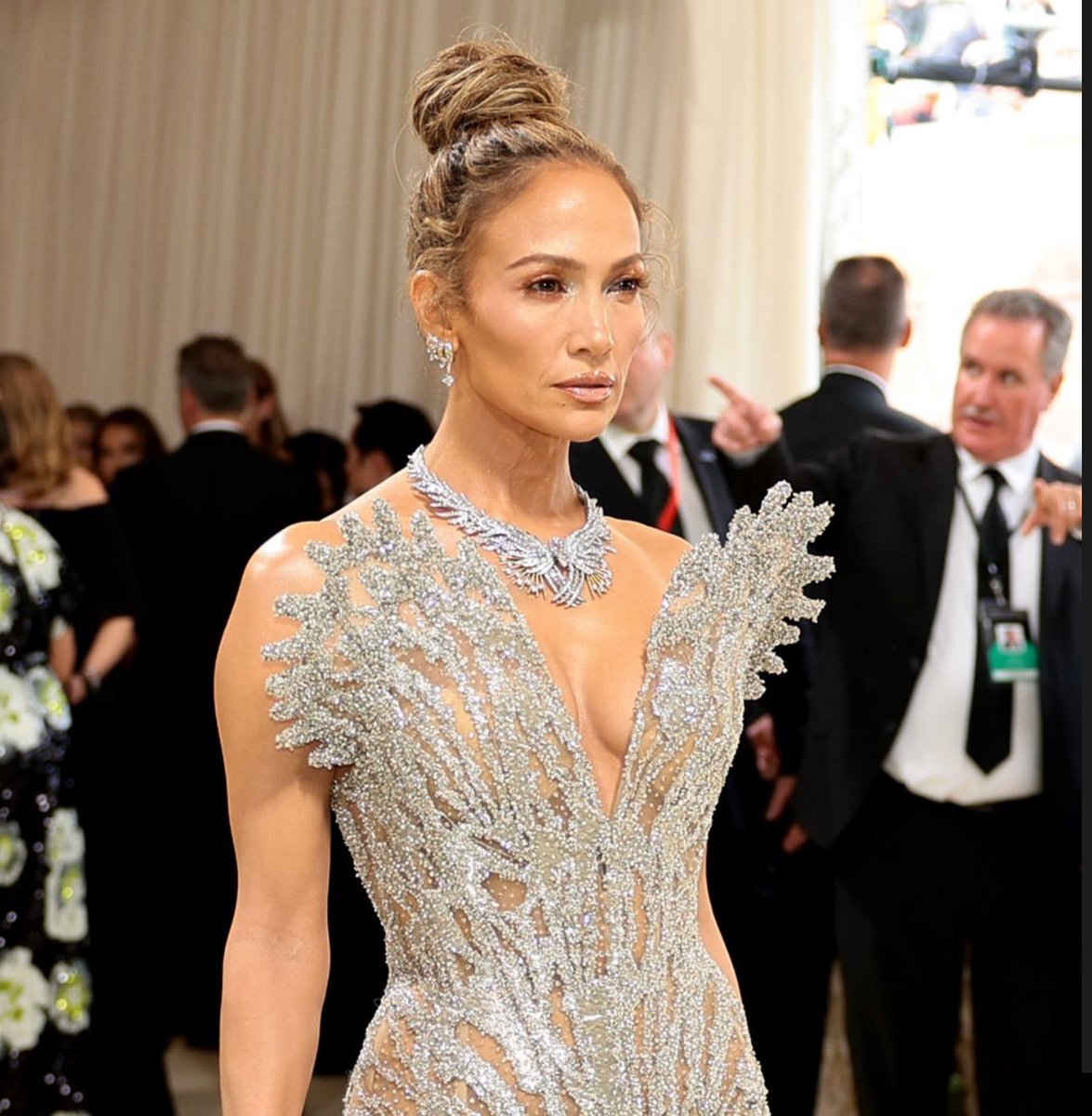 JLo tweet picture