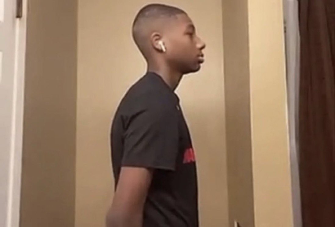 Mr. Clutch 0-3 with 2Ks <a href="/BarstoolIndian2/">Barstool Huskies</a>