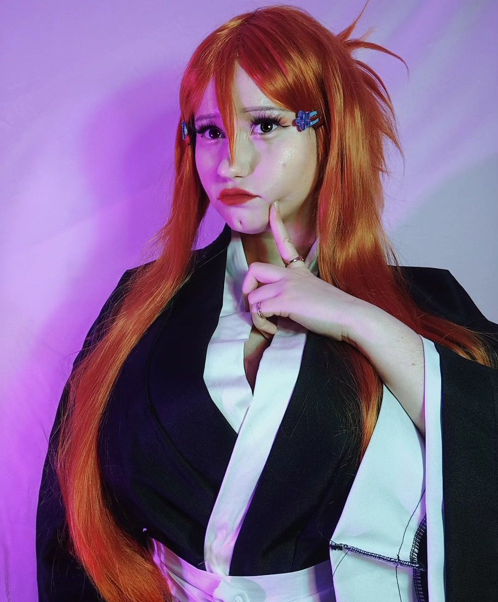 What is Orihime thinking about? 
BLEACH cosplay 🍞✨💗
