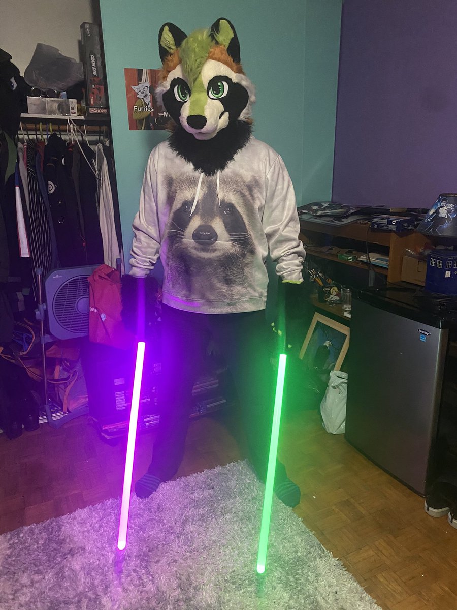 One saber cuts you The other inflates you Do you dare fight me ?