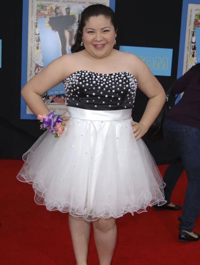 abramsacervo's tweet image. MORTA EM 2013 RENASCIDA EM 2024 SEJA BEM-VINDA DE VOLTA FIESTA SALSA QUINCENERA BAILA
