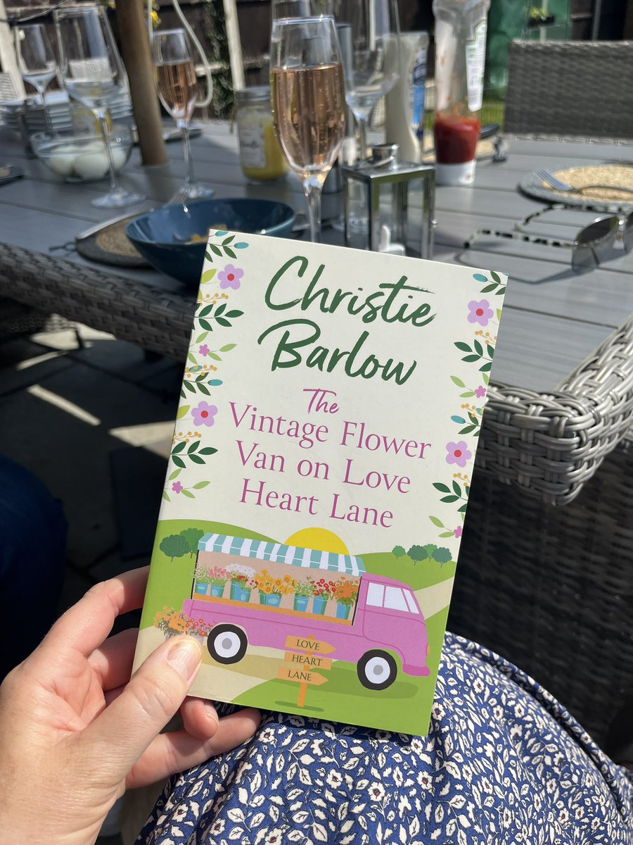 🎉 Look what I have! 🎉 Eek! The first copy of The Vintage Flower Van on Love Heart Lane! 🌸 Out 23rd May! The race to save the vintage flower van is on! Love Heart Lane where friends are there for you no matter what 🩷 Preorder available tinyurl.com/2p97jt69