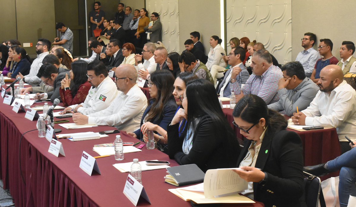 Durante la Segunda Sesión del Sistema Nacional de Búsqueda de Personas 2024, que encabezamos junto con la comisionada nacional de @Busqueda_MX Teresa Guadalupe Reyes Sahagún, logramos fortalecer y concretar la entrega de escáneres portátiles de huellas dactilares para…