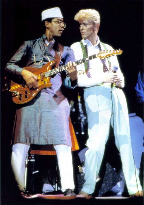 #AlmanaccoRock @guitarlos1 by @boomerhill1968 il 7 maggio del 1951 nasca Carlos Alomar chitarrista ed arrangiatore noto per la sua collaborazione con David Bowie cui presta la propria chitarra in dodici dischi in studio