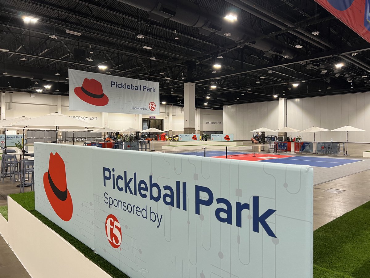 In Denver for @RedHat Summit 2024 🎉🎉 Hanging out with @jasonrahm for the week 🙌🙌 We own this pickleball court, basically 🏓🏓 @F5 @devcentral @nginx
