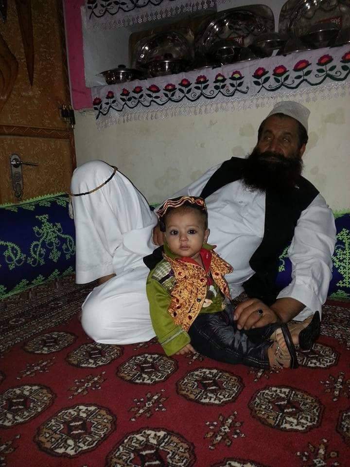 Afghani taliban commander Mirza Khan.having pakistani CNIC .
WHY TALIBANS and their commanders are still staying here in pakistan...??
BIG TASK FOR  PAKISTANI SECRET AGENCIES. 
@dgmi
@dairetor