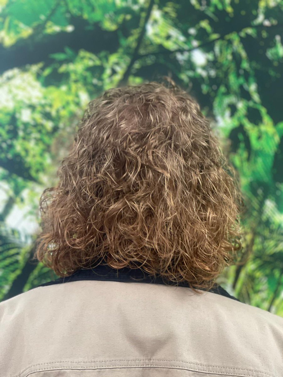 Did you know we are know Only Curls stockists in Herne Bay plus we have our very own Curly Hair specialist Lyndsey? Book now by calling 01227-371234 <a href="/buyinthebayhb/">Buy in the Bay</a> <a href="/onlycurlslondon/">onlycurlslondon</a> <a href="/julesserkin/">jules serkin</a> <a href="/SlopeOffFriday/">Slope Off Friday</a> <a href="/businessbunker/">Bunker Show</a>