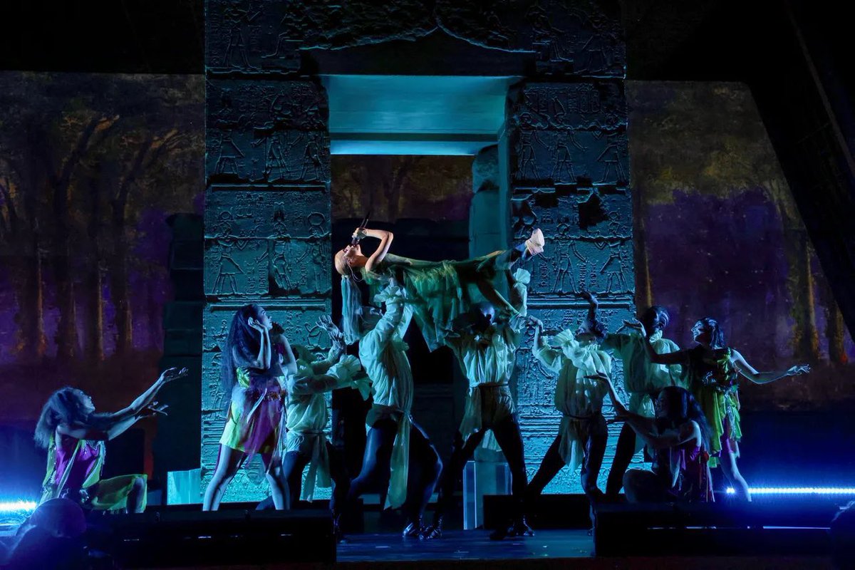 thegrandeheelss's tweet image. ariana grande’s met gala performance features 30 dancers, as well as members of the 40-person choir broadway inspirational voices.

tony-winner director michael arden provided direction.