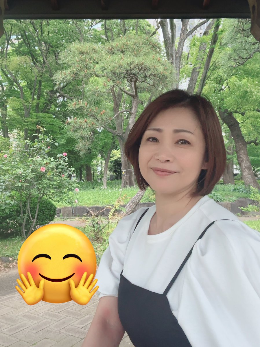 連休明け、如何お過ごしですか？
お天気も悪く…やる気出ないですよね？

長いお休みの後はリハビリ必要！
緩やかにスタートして下さいね😊

リハビリ中の皆さま、ラビリンスで明日から頑張るパワーチャージしませんか？
お席に余裕がありますので、お問い合わせお待ちしてます🥰