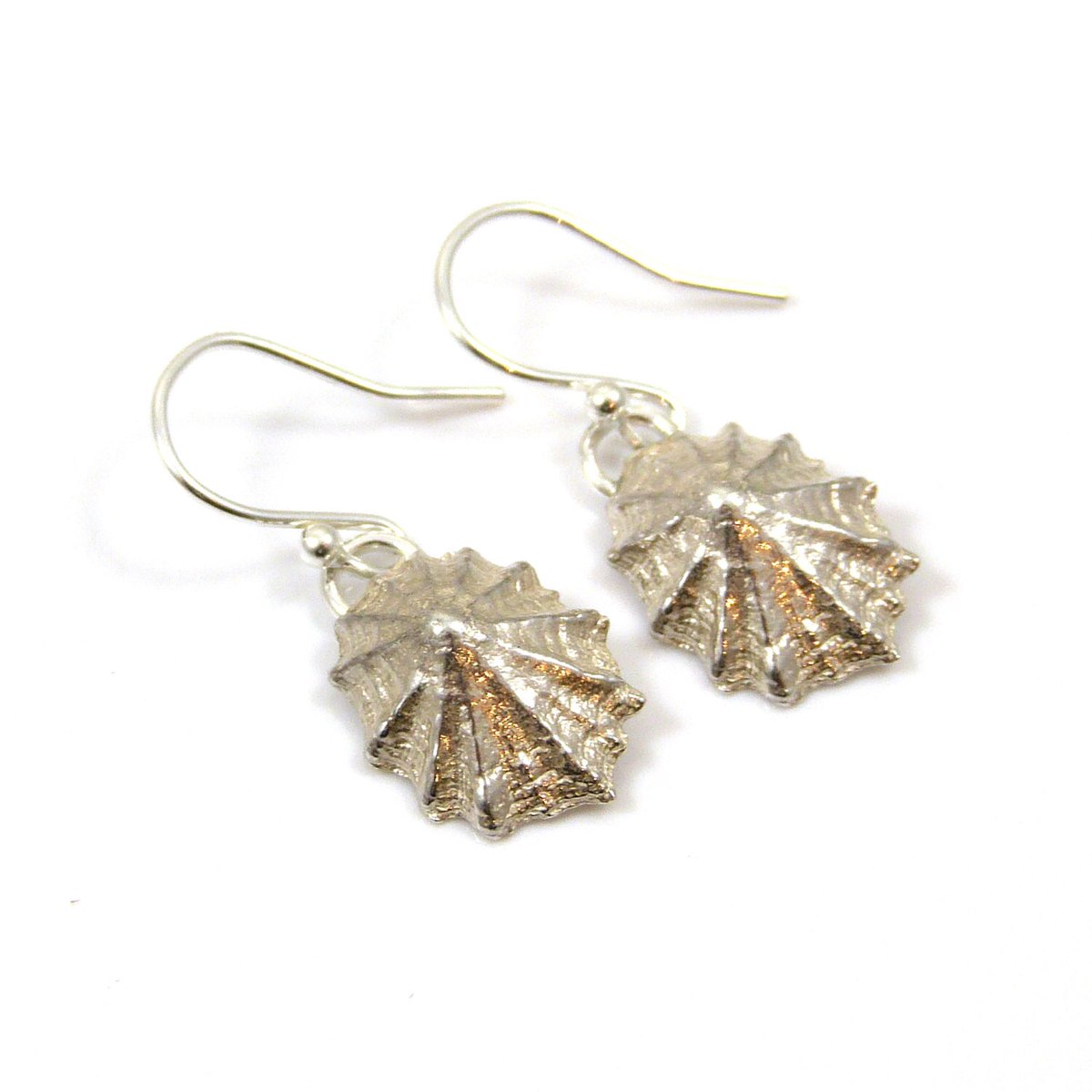 Sterling Silver Earrings, Limpet Shell Earrings, Drop Earrings, Sterling Silver, Silver Shell Earrings, Cast Silver Earrings, Limpet Shell tuppu.net/9f6c9c6f #UKGiftAM #shopindie #UKGiftHour #EarlyBiz #thestrandline #elevenseshour #craftbizparty