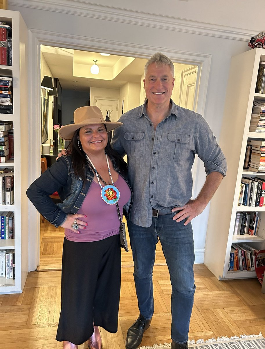 Love my friend @SDonziger Human, Indigenous, Environmental rights lawyer/advocate. Thank you so much for inviting us to your home & the wonderful Italian dinner!! Steven, helped win the historic $9.5 billion judgment against Chevron for deliberate pollution of the Ecuadorian…