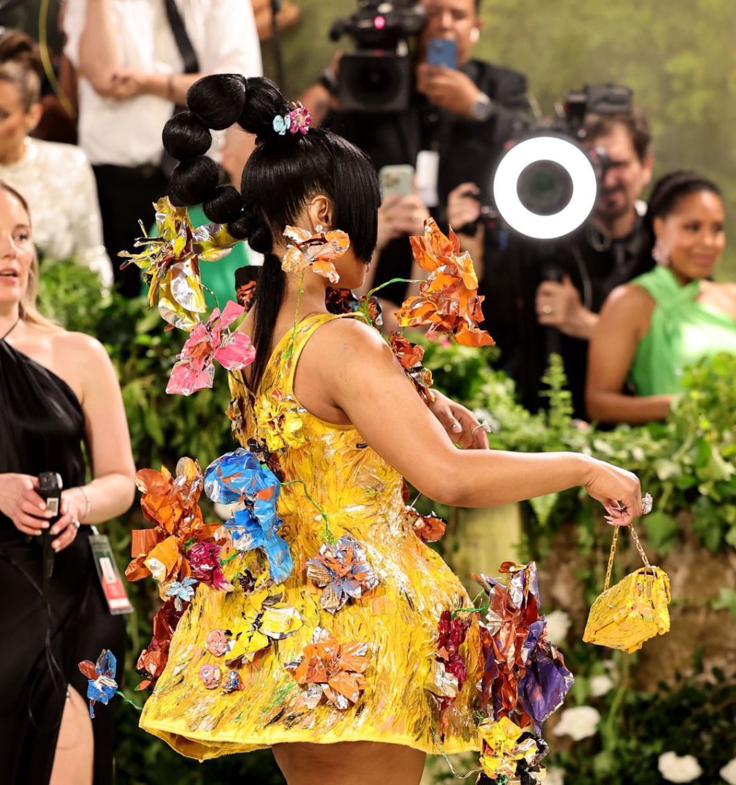 Nicki Minaj at The 2024 #MetGala. 💐👑🎀