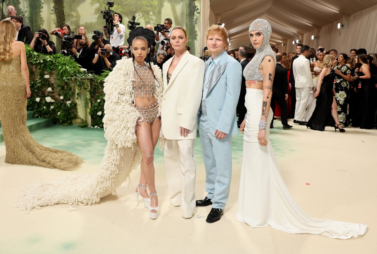 MET GALA: Revealing our Stella stars, #StellaMcCartney is joined by #CaraDelevingne, @FKAtwigs and @edsheeran on the red carpet, each wearing custom-made looks handcrafted from entirely sustainable materials. 📸: Getty Images #MetGala #InStella