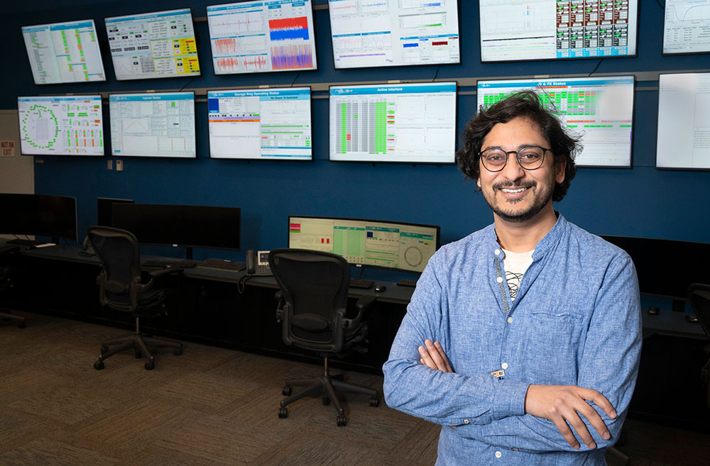 Meet #NSLSII controls engineer Kunal Shroff. Shroff maintains and improves the Experimental Physics and Industrial Control System software. This toolkit helps scientists convert, filter, image, and analyze data, automate operations, monitor equipment, and more.