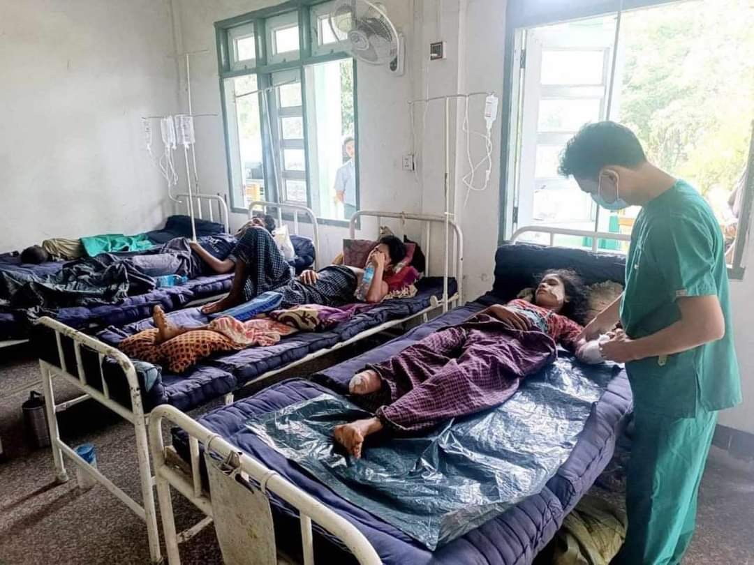 Shamim288's tweet photo. #Genocide is ongoing in #Arakhan State in #Myanmar on #Rohingya by AA Rakhine MOGH
#SafeArakhan
#Stop
#Genocide https://t.co/tZBoxTUauH