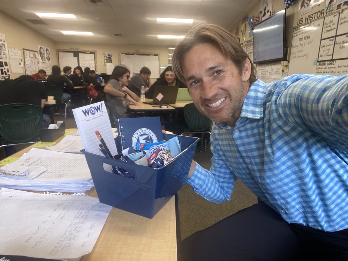 Thank you Burton School District for visiting my classroom and delivering an amazing WOW award!!!  So grateful to work in this caring environment!!!