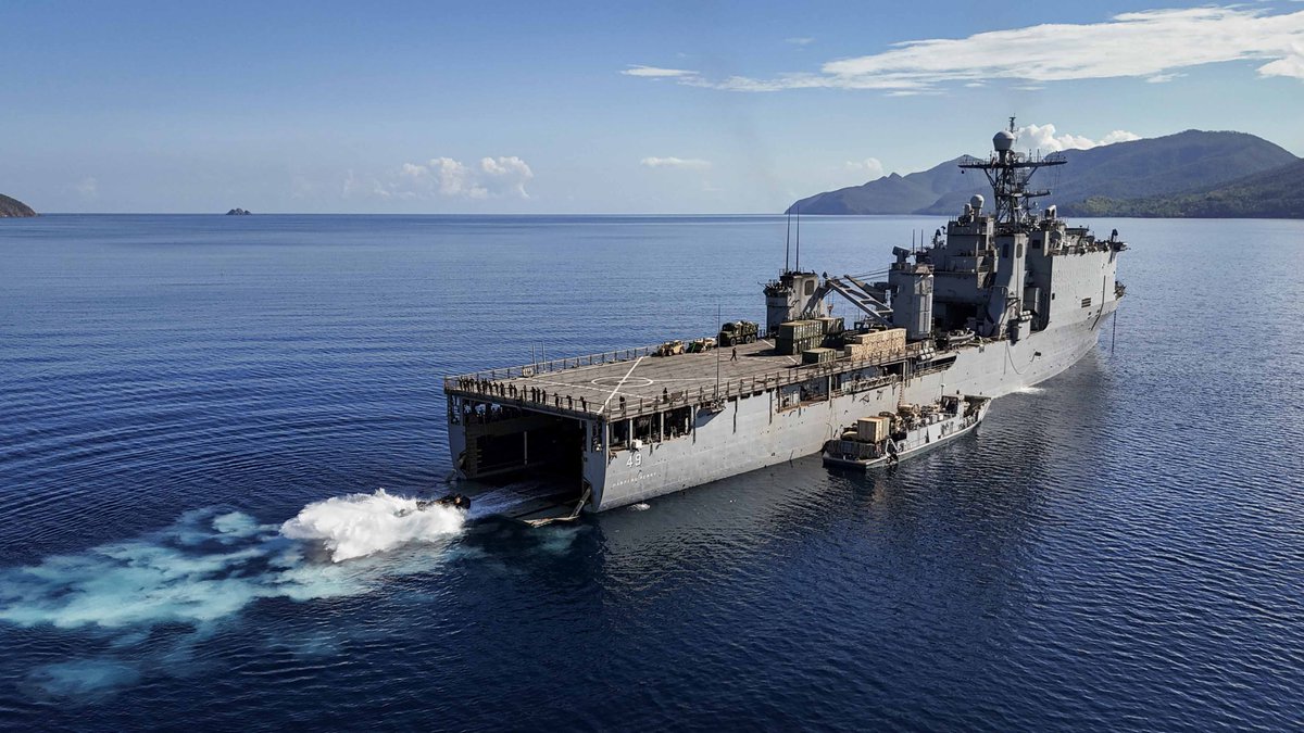 The 15th Marine Expeditionary Unit is the first to deploy with the amphibious combat vehicle, seen here on 4 May during Balikatan exercises in Oyster Bay, Philippines operating from USS HARPERS FERRY LSD49