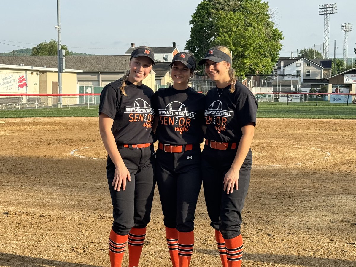 Congratulations to our senior softball players on senior night and congratulations on your win vs. William Allen!