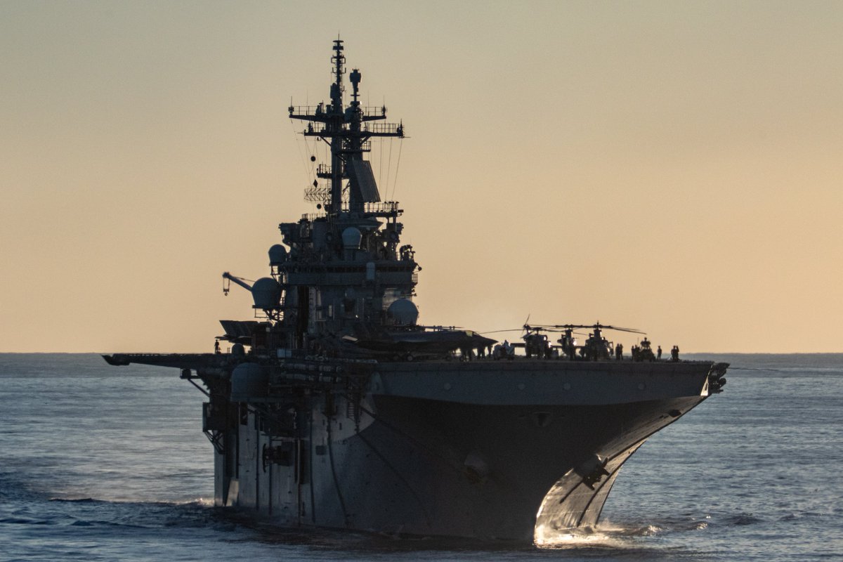 Strengthening Our Beleaguered Military Starts With a Maritime Overhaul @RCPolitics by @brentdsadler #Navy #USNavy #MaritimeStrategy #NavalStrategy #Shipbuilding #UUV #USV #Drones realcleardefense.com/articles/2024/…