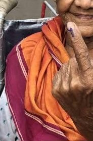 I am a 96 year old woman living in West Bengal. 

In my youth, I saw destruction of West Bengal by Left Parties.

In my old age, I saw further destruction of West Bengal by TMC.

Not any more, I urge by Bengali sons & daughters to wake up and vote wisely.

I will vote for BJP and…