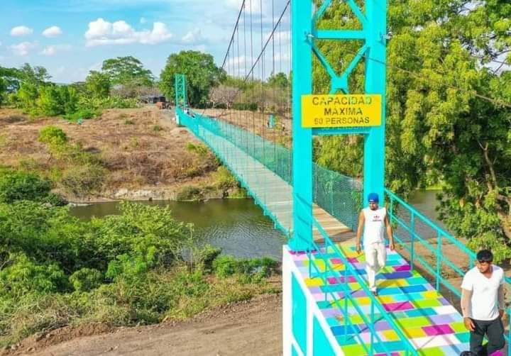 El nuevo puente colgante de  136 metros  de longitud. Comunidades beneficiadas son El Brasil, Colama, Pueblo Nuevo y Santa Bárbara, municipio de Tipitapa, Managua.
#Nicaragua