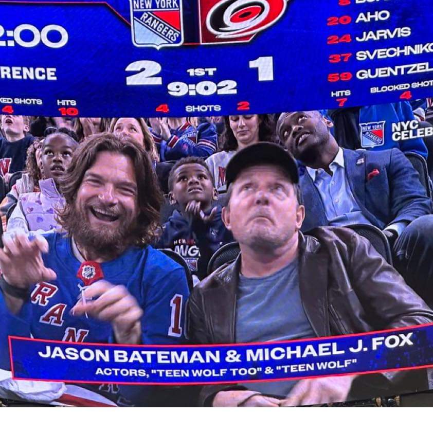 We just need @tylergposey for the next picture. #TeamWolf fans would lose their 💩! #jasonbateman #MichaelJFox @MTVteenwolf