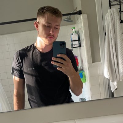 TrueQuick24's tweet image. “Wish that I could say where I was headed now. Wish I could say that I am better now” -@justmike 
#NewProfilePic