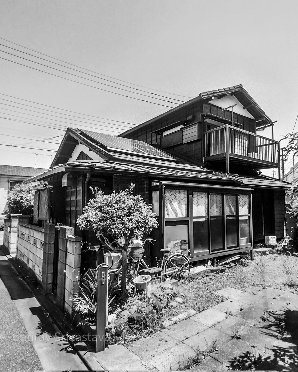 A traditional Japanese house stands tall in the outskirts of Tokyo. #streetphotography #blackandwhite #TOKYO #Japan